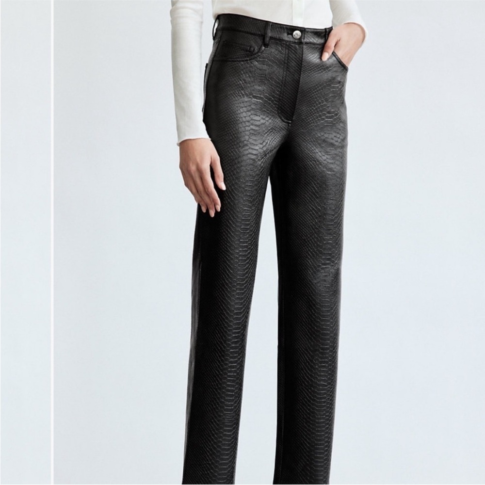 Aritzia Wilfred The Melina Black Snakeskin Vegan Faux Leather Pant Size 0
